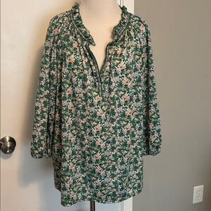 Max Studio Green Floral Peasant Blouse